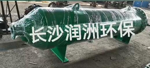 全自動壓力式斜板除砂器解決用戶供水含砂量大的除砂問題；